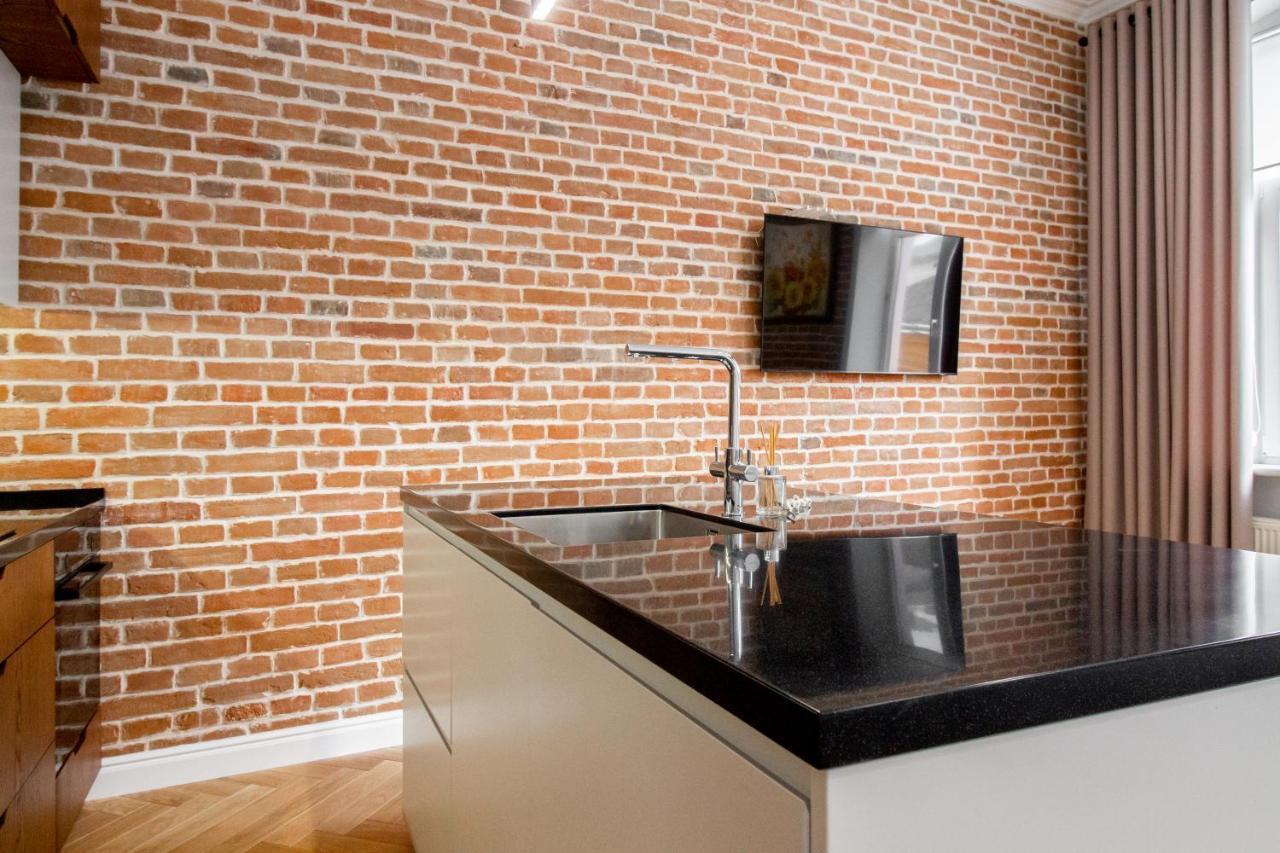 Seveneleven Apartments Csernyivci Kültér fotó