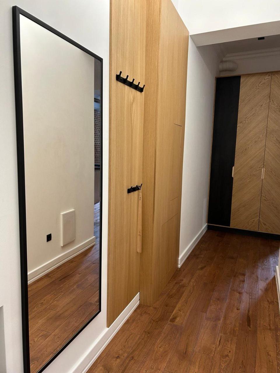 Seveneleven Apartments Csernyivci Kültér fotó