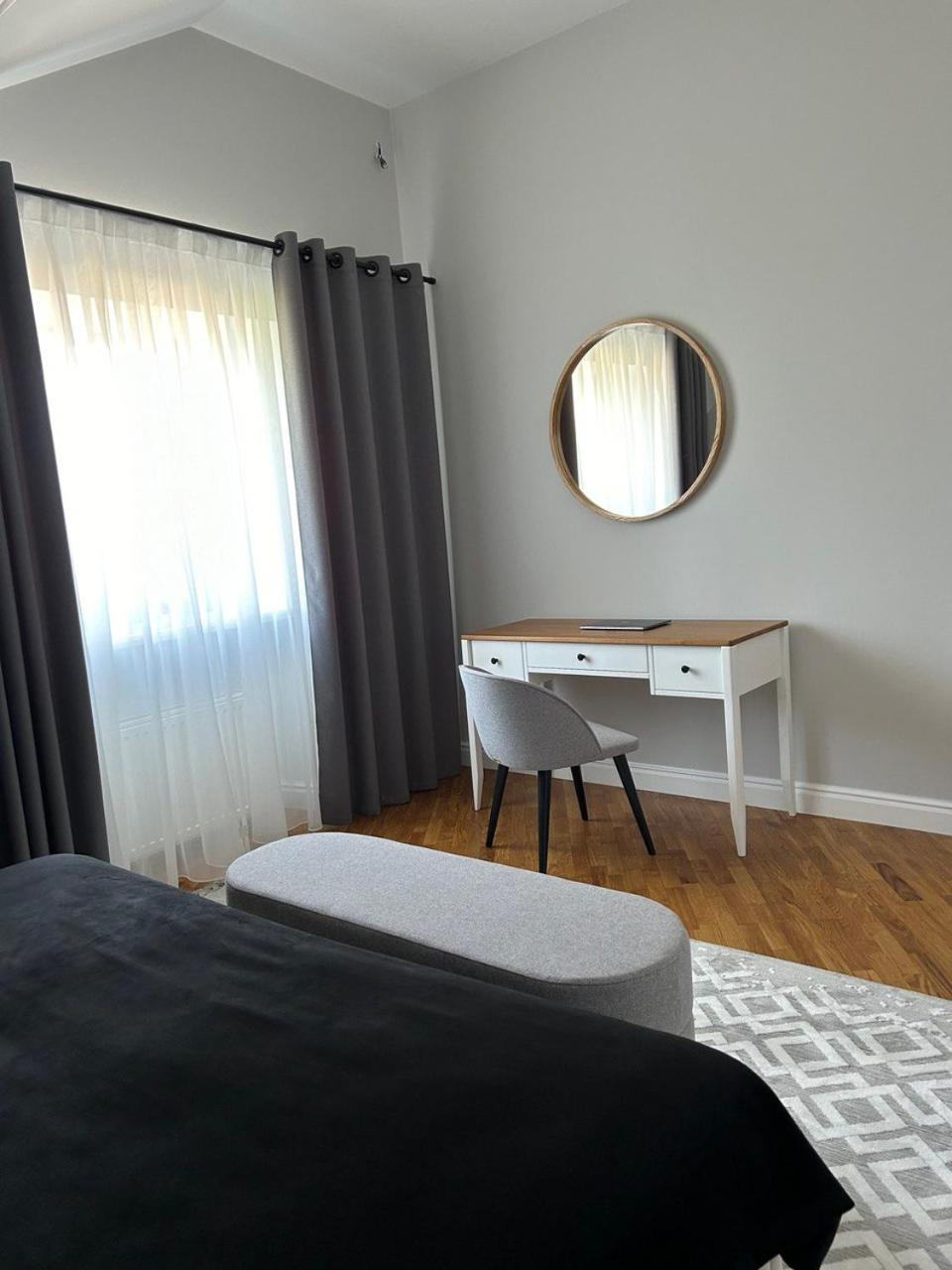 Seveneleven Apartments Csernyivci Kültér fotó